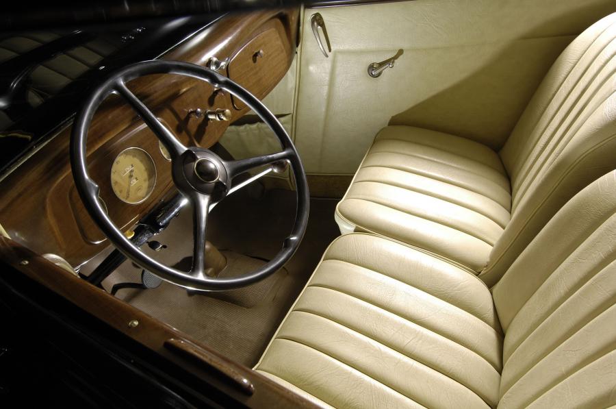  Ford Tudor Sedan Custom 1934 года  (фото 3 из 4)